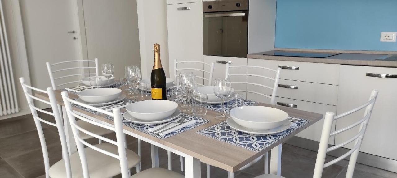 Lux Family Apartment Bardolino Buitenkant foto